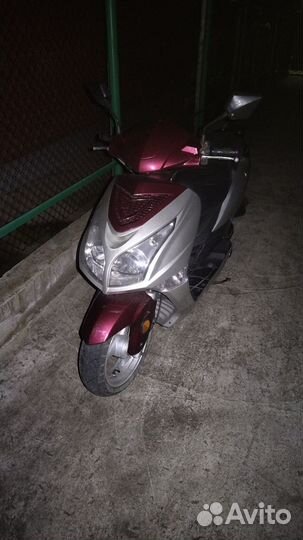 Продам скутер ABM avenger