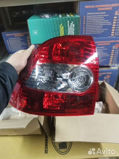 Задние фонари Приора
