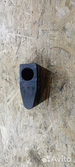 Дефлектор левый Luxgen 7