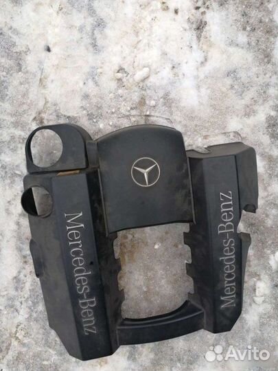 Накладка двигателя Mercedes-Benz E-Класс W210