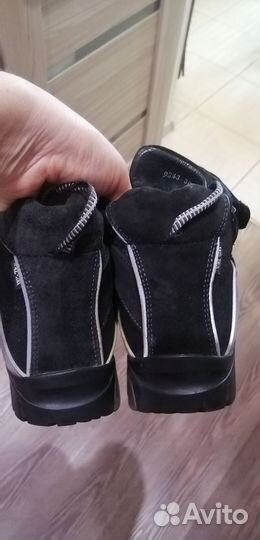Зимние ботинки р. 40