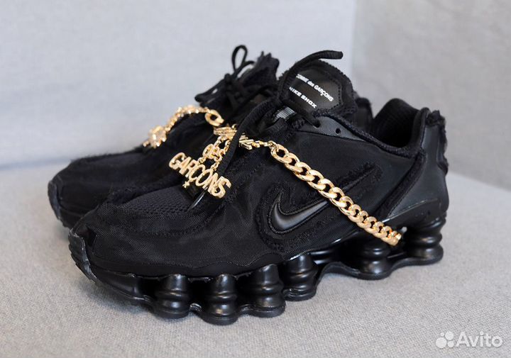 Shox x 2025 comme des garcons