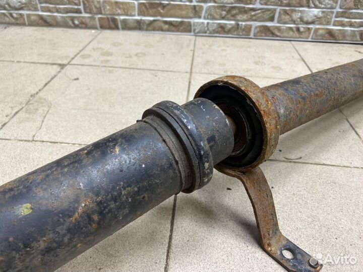 Карданный вал Audi A5 8T 2010