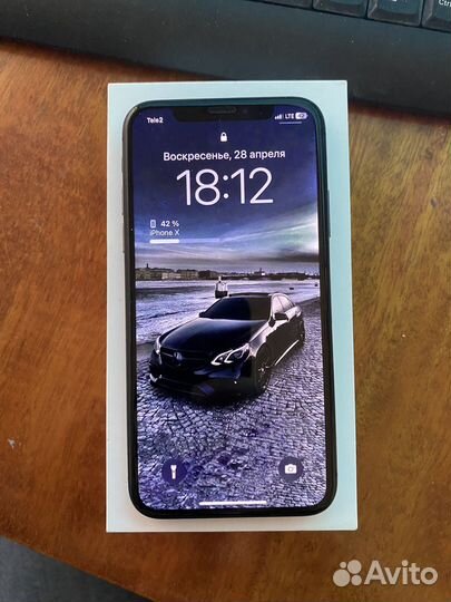 iPhone X, 64 ГБ