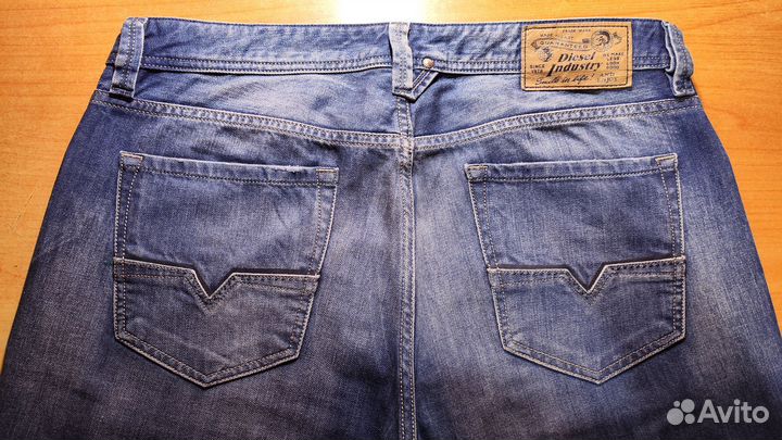 Джинсы Diesel w34L32, новые. Марокко