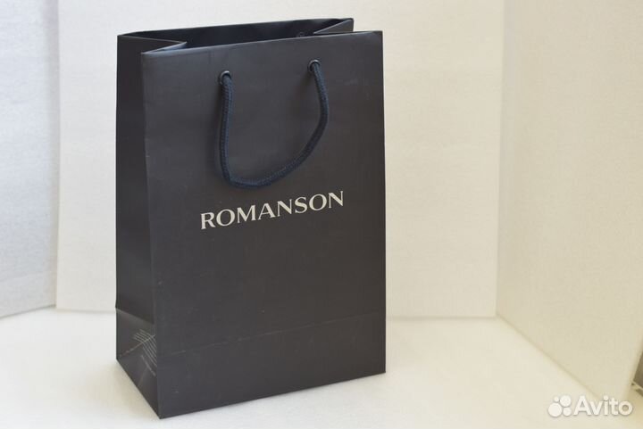 Подарочный пакет Romanson много