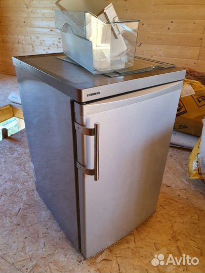 Холодильник liebherr