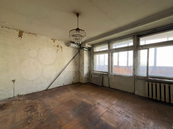 2-к. квартира, 60 м², 6/18 эт.