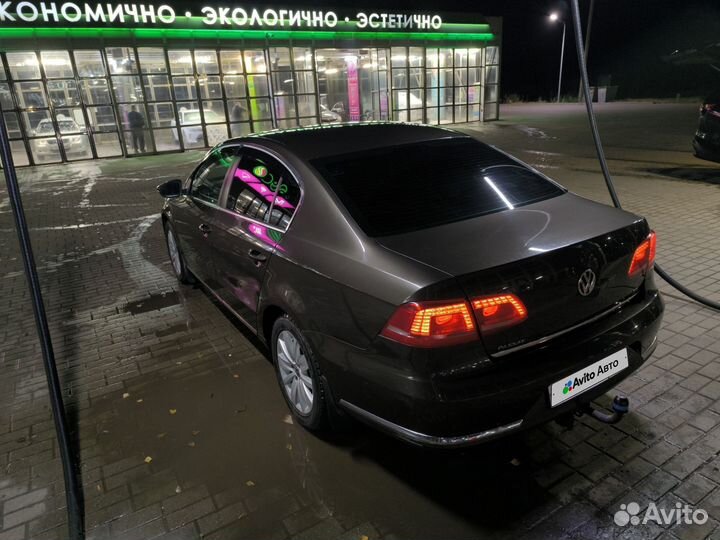 Volkswagen Passat 1.8 AMT, 2013, 300 000 км