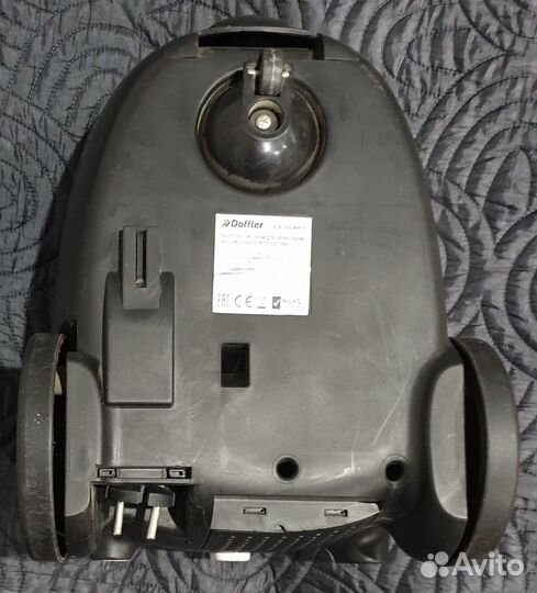 Пылесос Doffler VCB 1202 без шланга, самовывоз