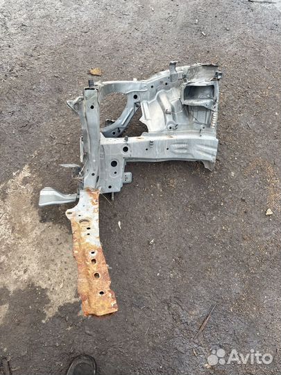 Honda civic 4D Лонжерон передний правый