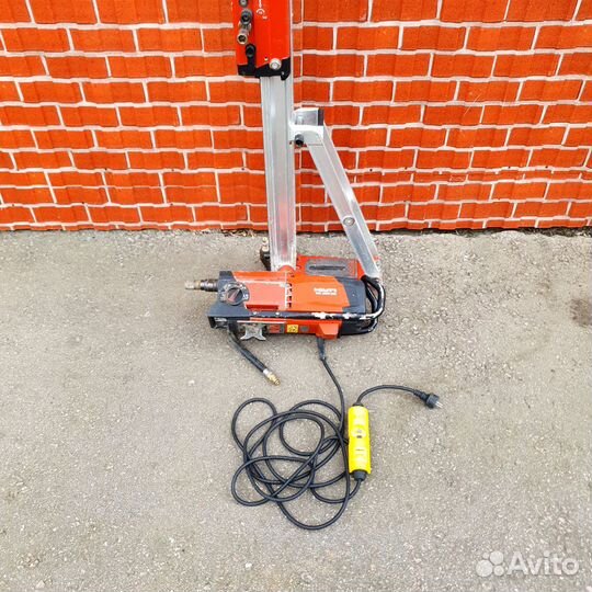 Установка бурения Hilti DD250 и станина