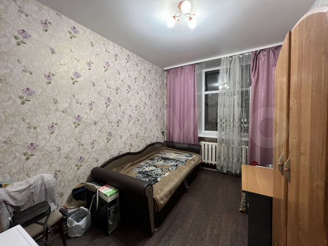 4-к. квартира, 87 м², 2/5 эт.