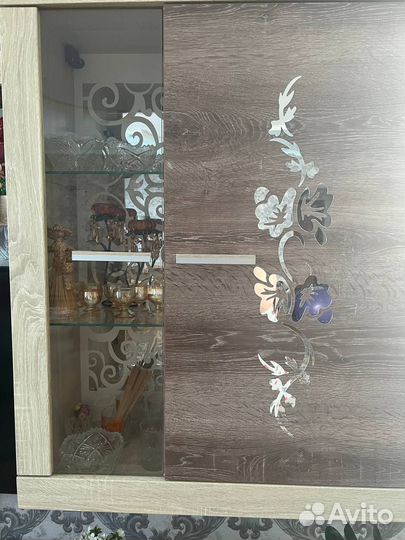 Стенка в гостиную