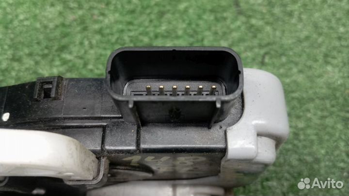 Замок двери Kia Sportage Левый Передний