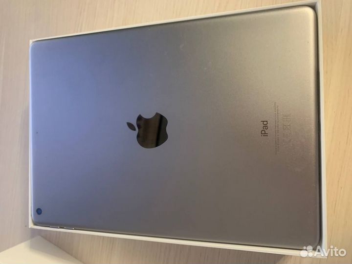 Планшет iPad 2019 6 поколение 32gb