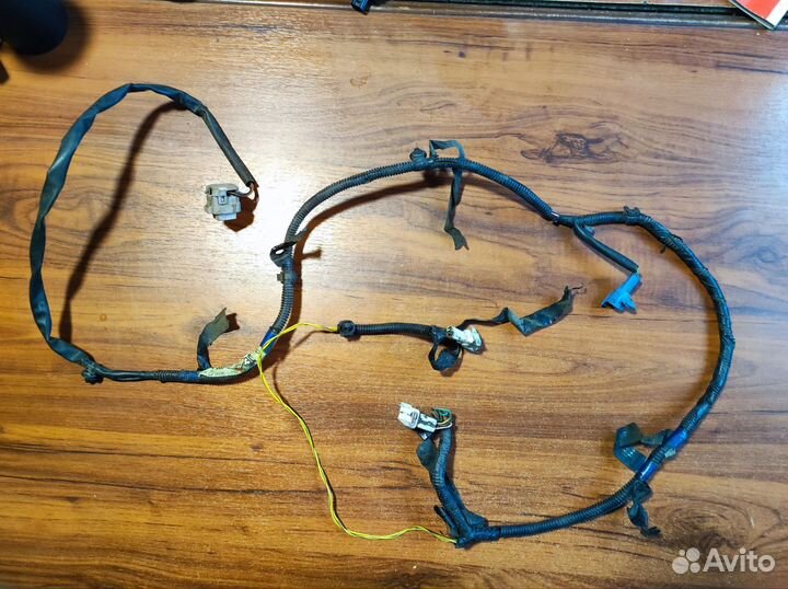 Проводка топливного бака Suzuki Jimny