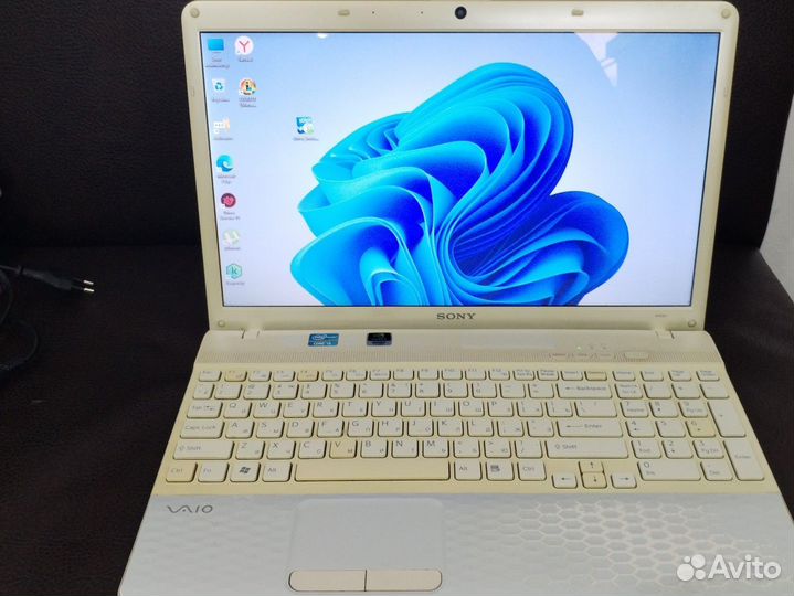 Ноутбук sony vaio i7