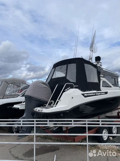 NorthSilver Eagle Cabin 655 всепогодный катер
