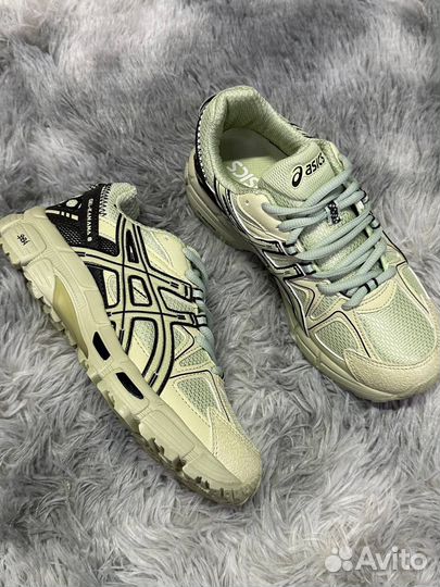 Кроссовки Asics