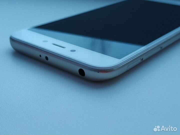 Xiaomi Redmi 5A, 2/16 ГБ