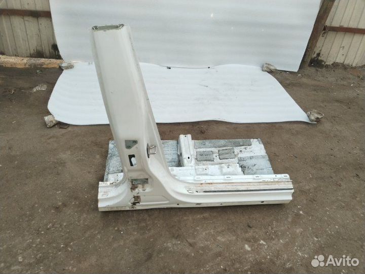 Б/У Б/У Порог со стойкой Состояние хорошее, второй