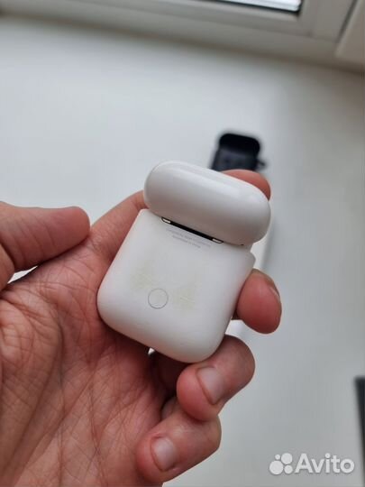 AirPods оригинальные 1 и 2 поколения