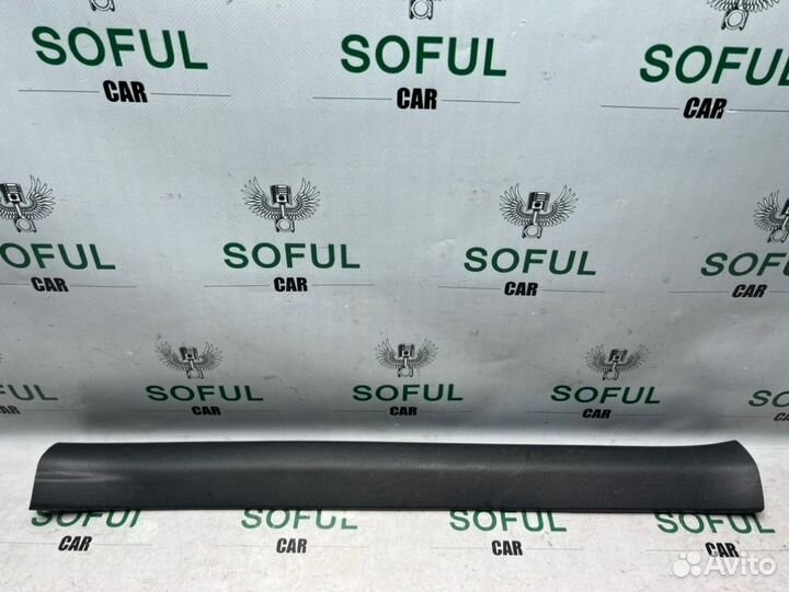 Порог салона передний правый Toyota Verso 2010