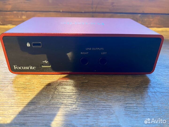 Звуковая карта focusrite scarlett solo 3rd gen