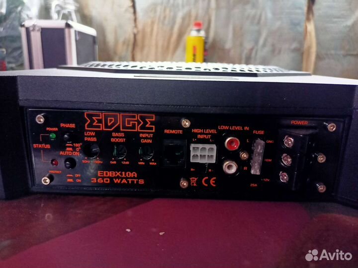 Сабвуфер под сиденье