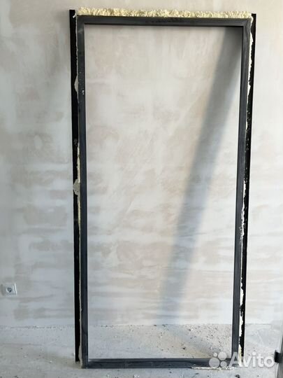 Дверь входная от застройщика