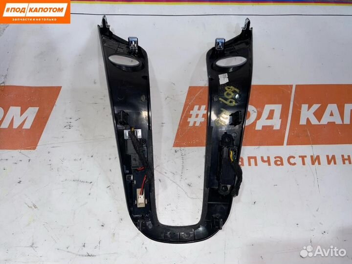 Консоль салона (кулисная часть) Chevrolet Cruze