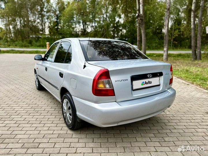 Hyundai Accent, 2008