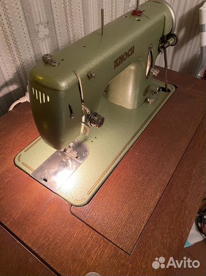 Швейная машинка knoch