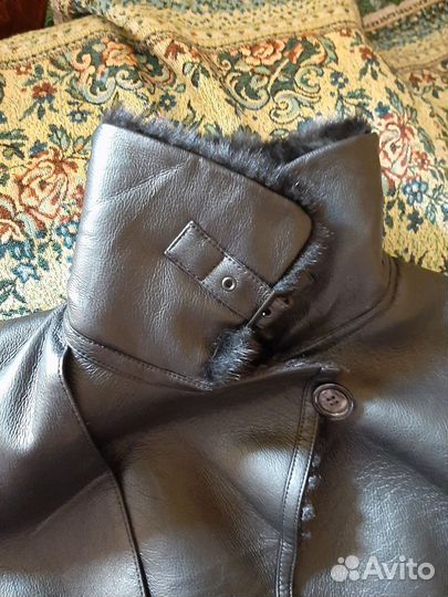 Кожаный плащ женский