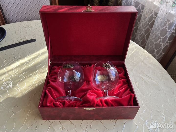 Подарочный набор бокалов