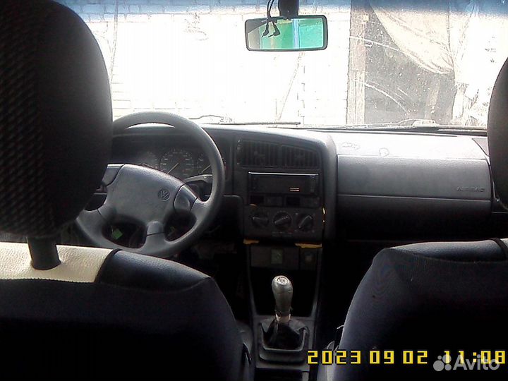 Volkswagen Passat, 1993