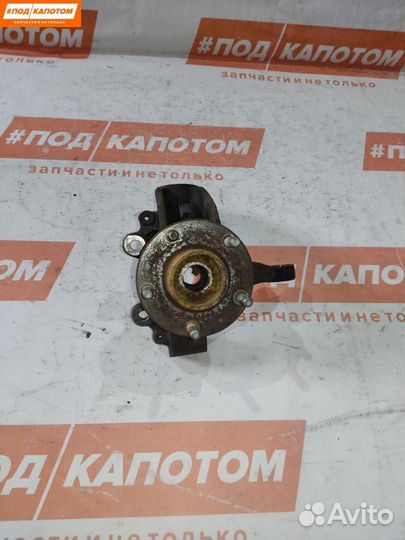 Кулак передний левый Mazda 3 BK 2004 BR5S33031
