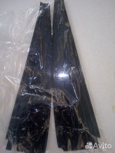 Накладки-уголки задней двери Гранты, Калины