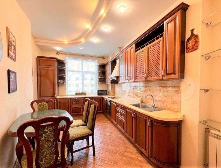 3-к. квартира, 101,2 м², 4/17 эт.