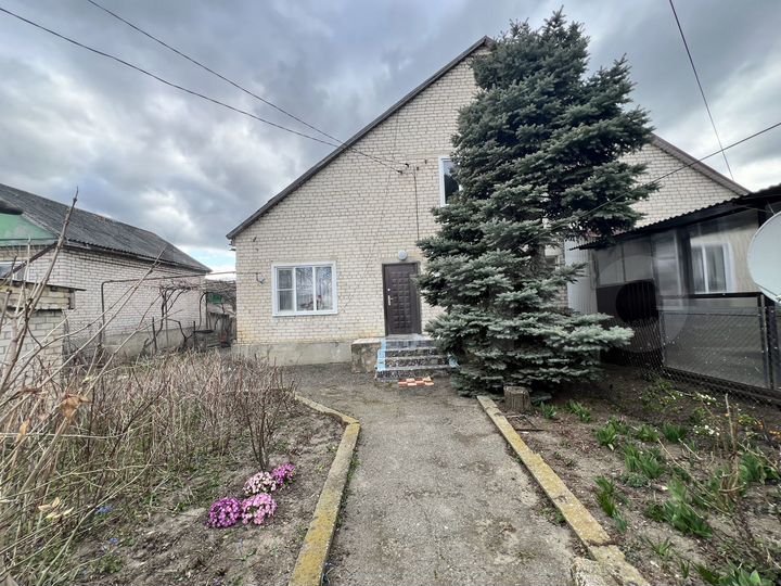 Дом 79 м² на участке 2 сот.