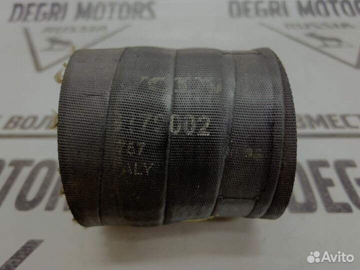 Патрубок интеркулера Volvo S80 V70 XC70 31261370