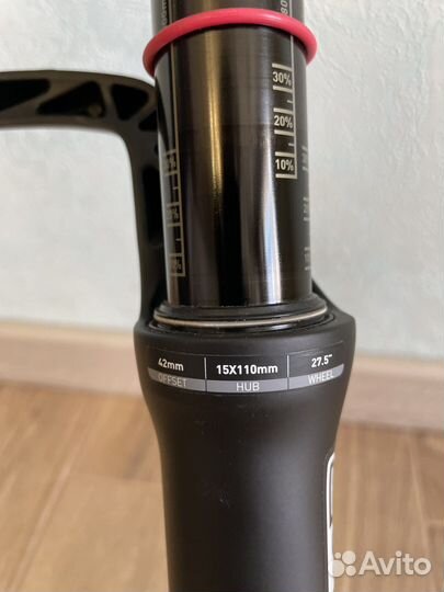 Вилка RockShox 27.5 World Cup