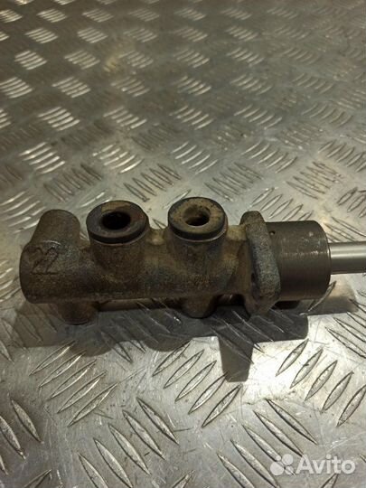 Главный тормозной цилиндр Fiat Albea седан 1.4