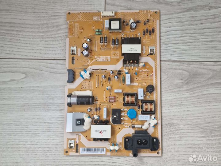 Блок питания BN44-00869B от Samsung UE32M5500