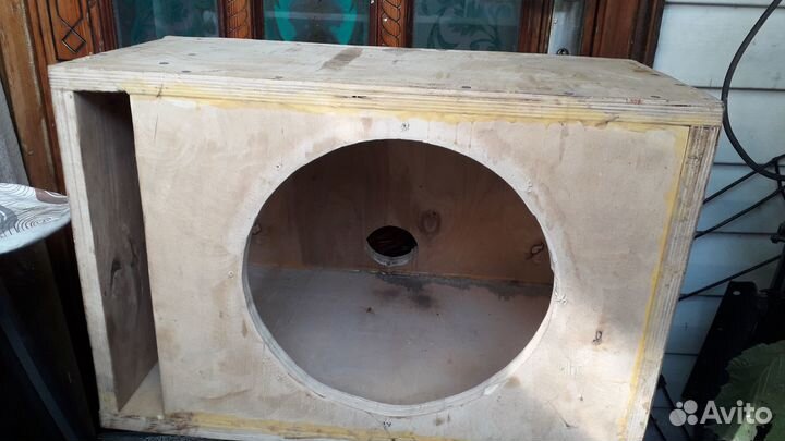 Короб для сабвуфера