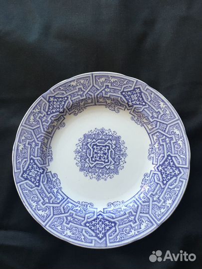 Тарелка антикварная Братья Корниловы