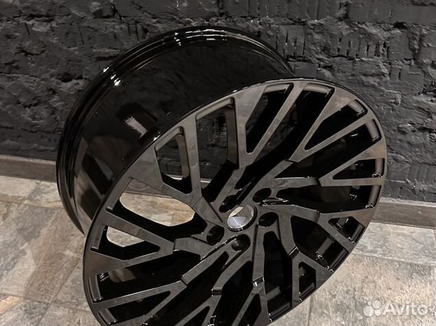 Кованые диски R22 5x120