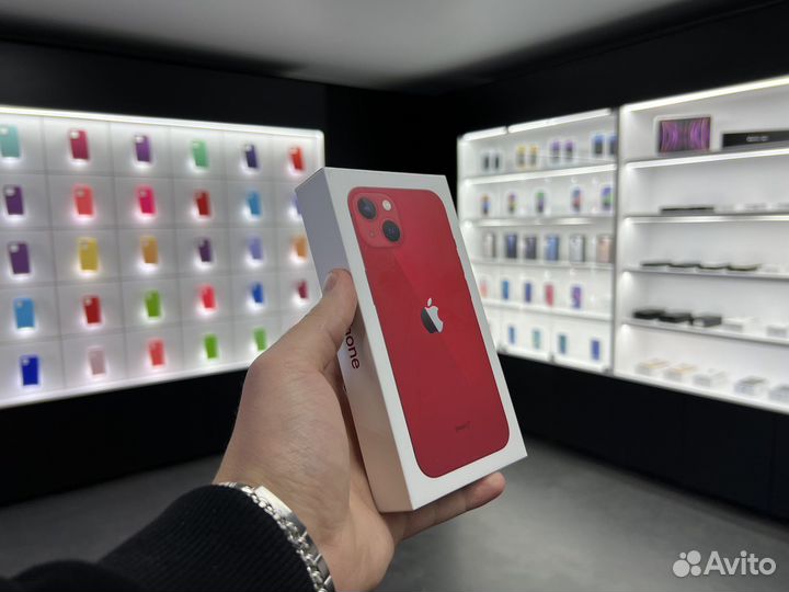 iPhone 13, 256 ГБ