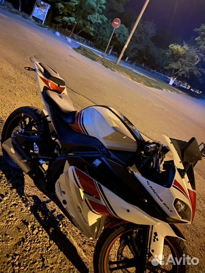 Мотоцикл 250